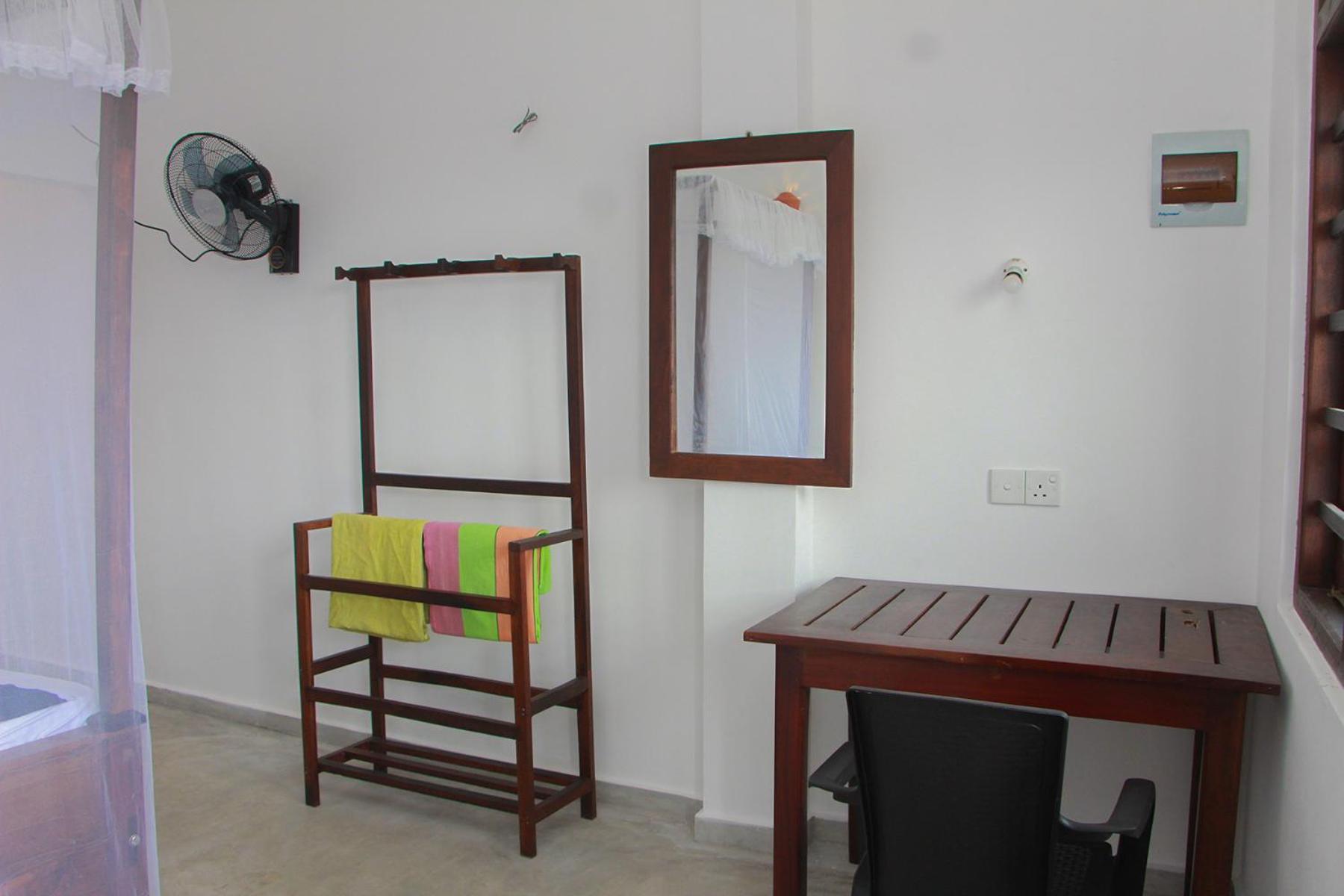 Shehara Sun Surf Lodge Midigama East Exterior photo